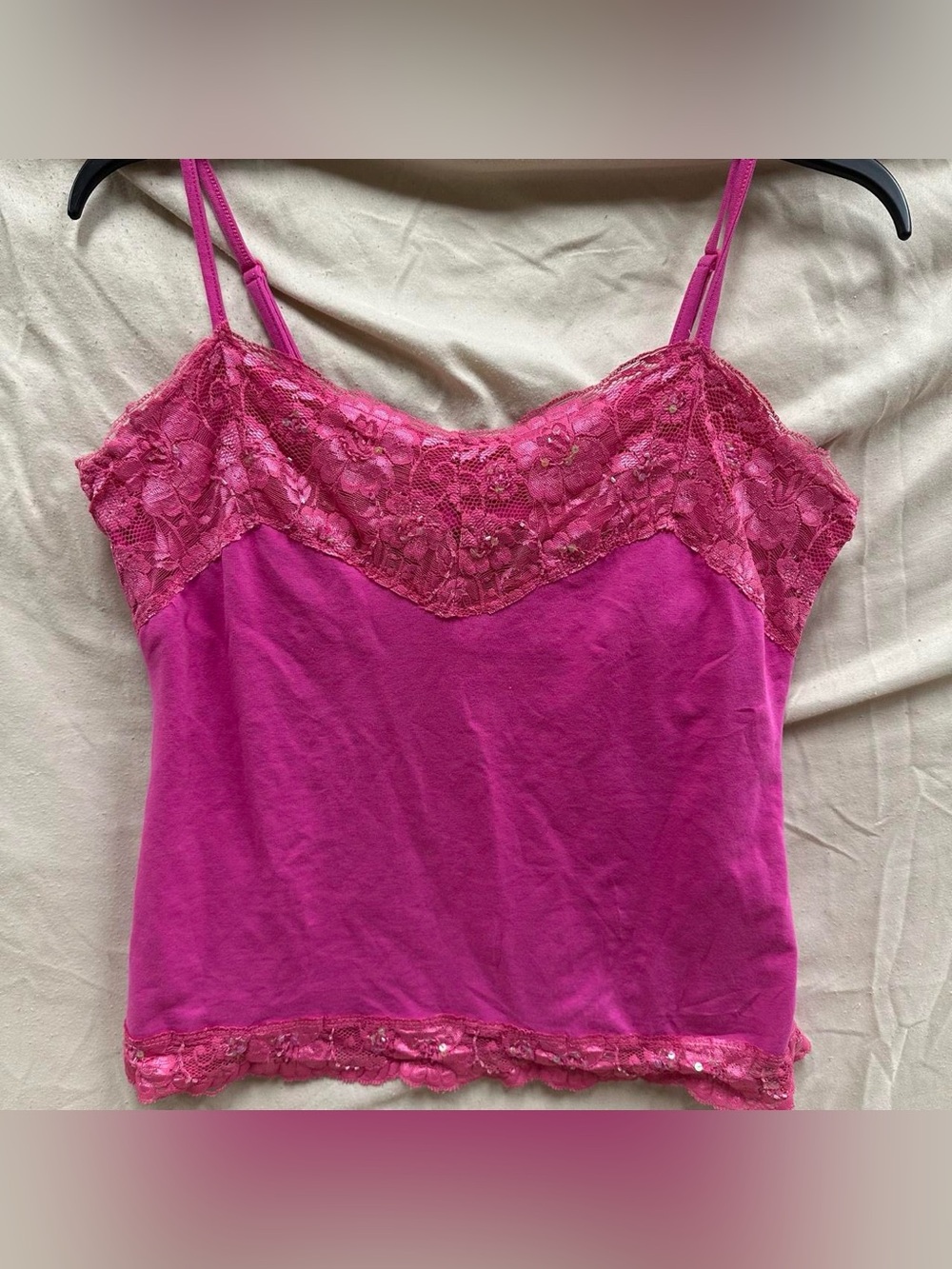 Hot pink y2k floral sequin lace camisole tank top.